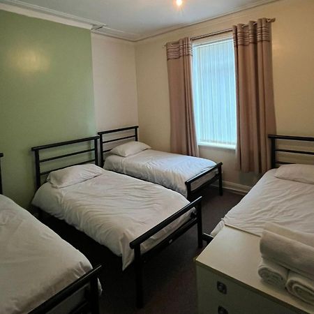 Arthurs Hill Newcastle, Free Parking Fully Equipped Kitchen 4 Bedrooms, Near City Centre المظهر الخارجي الصورة