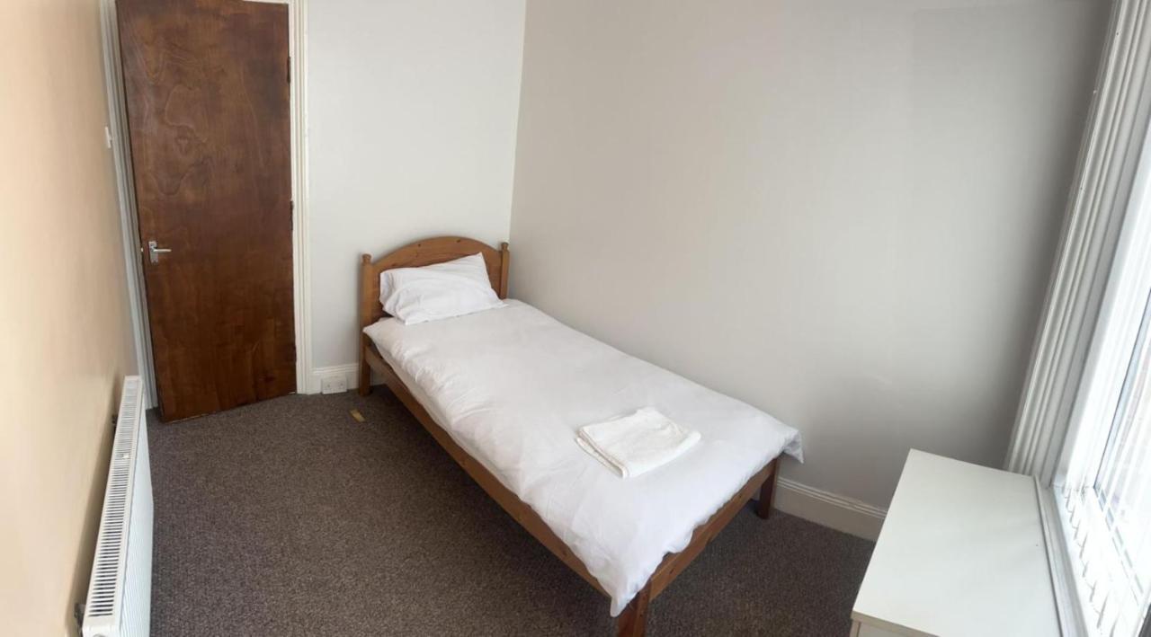 Arthurs Hill Newcastle, Free Parking Fully Equipped Kitchen 4 Bedrooms, Near City Centre المظهر الخارجي الصورة