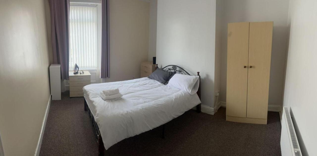 Arthurs Hill Newcastle, Free Parking Fully Equipped Kitchen 4 Bedrooms, Near City Centre المظهر الخارجي الصورة