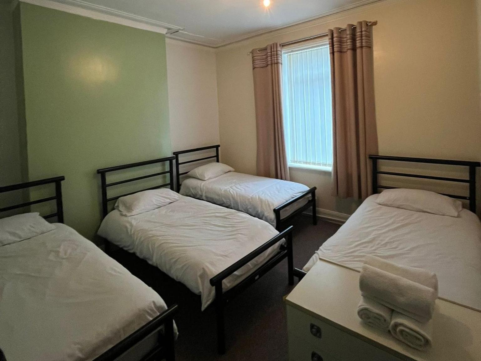Arthurs Hill Newcastle, Free Parking Fully Equipped Kitchen 4 Bedrooms, Near City Centre المظهر الخارجي الصورة